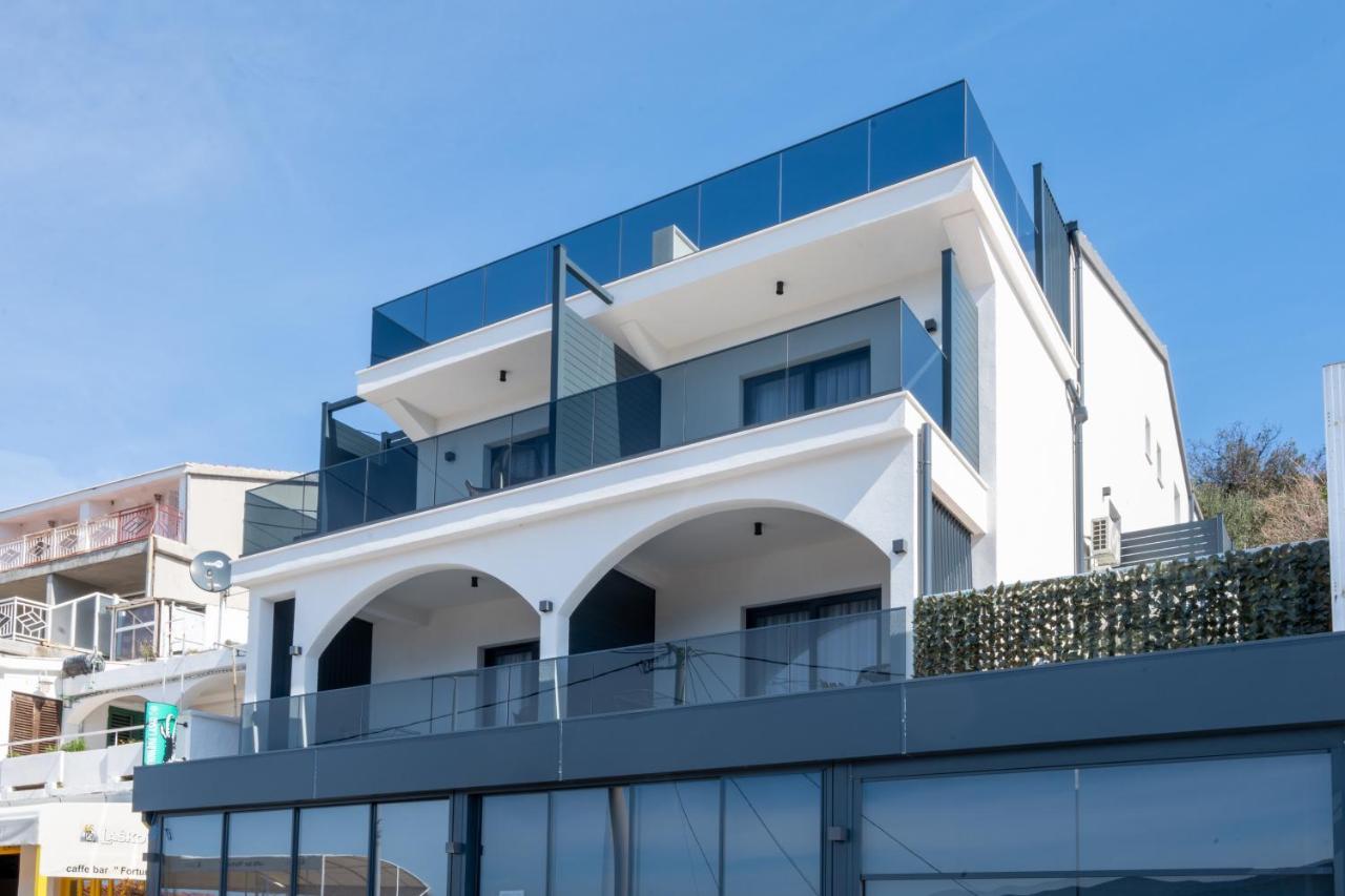 Villa Golden نيوم المظهر الخارجي الصورة
